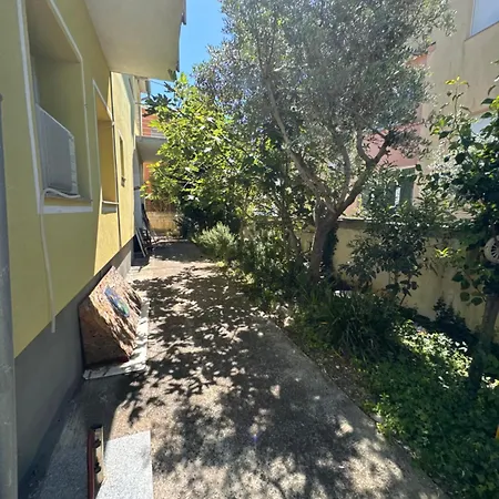 Daire Plaza *